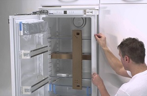 Установка встраиваемого холодильника в Петрозаводске